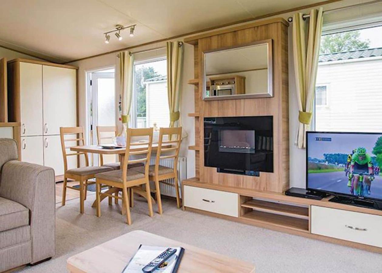 Ocean Heights Holiday Park New Quay  Eksteriør bilde
